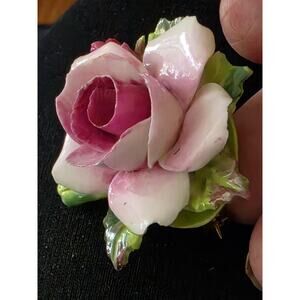 Royal Staffordshire Brooch Capodimonte-Style Rose Pin